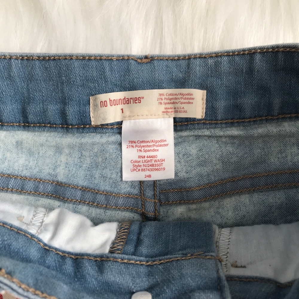 ｎｏ  ｂｏｕｎｄａｒｉｅｓ  ａｍｅｒｉｃａｎ  ｆｌａｇ  ｊｅａｎ  ｓｈｏｒｔｓ - Picture 4 of 4